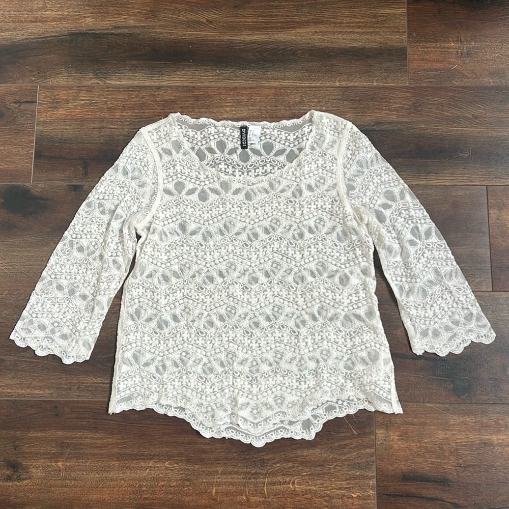 H&M Divided Cream Lace Crochet Blouse 3/4 Sleeve Sheer Open Knit Top Size US 10